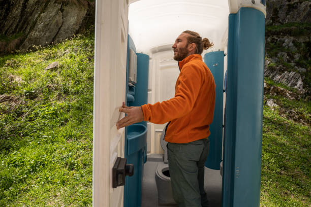 Porta potty services near me in Dover, FL