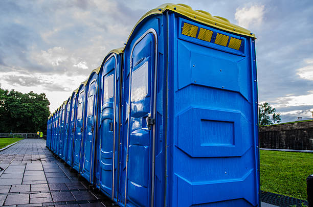Best Temporary restroom rental  in Dover, FL